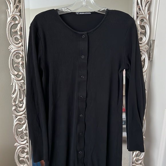 Threadbare Maternity button down front midi black dress - Picture 7 of 7
